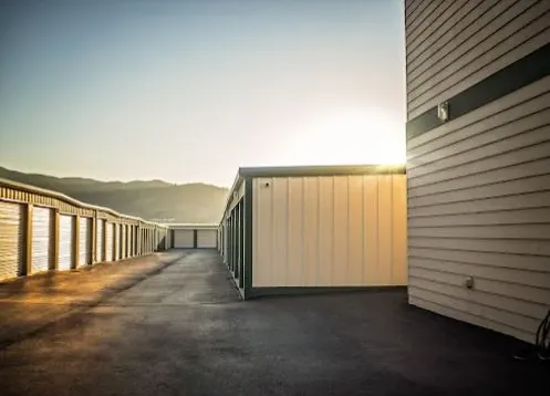 Storage units